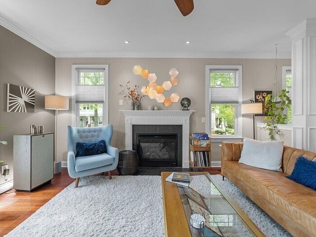 Building Photo - Build Equity While Leasing - Lease and Own...