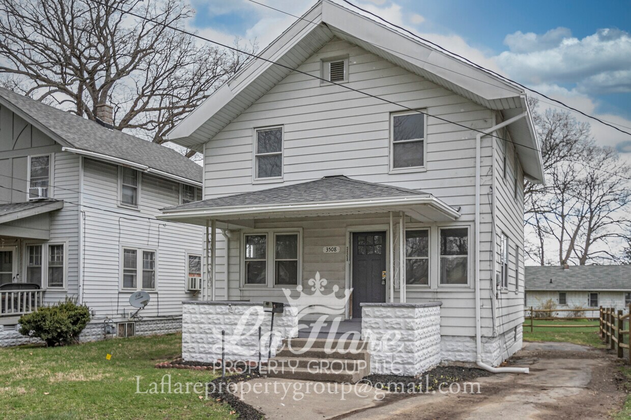 Foto principal - 3508 Willys Pkwy