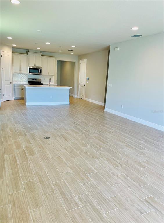 Building Photo - 5766 Long Shore Loop