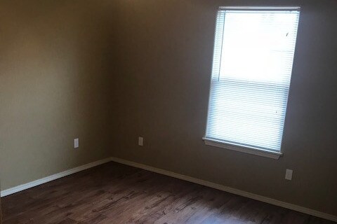 Foto del edificio - 12832 AR-217