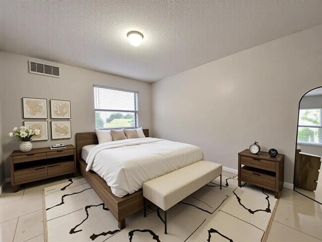 Foto del edificio - 9999 Summerbreeze Dr