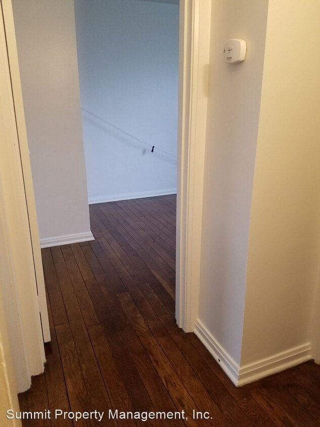 Primary Photo - 2 br, 1 bath House - 887 Fahs St.