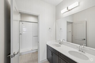 2BR, 2.5BA 1,317SF - Bathroom - Campus Oaks Apartments