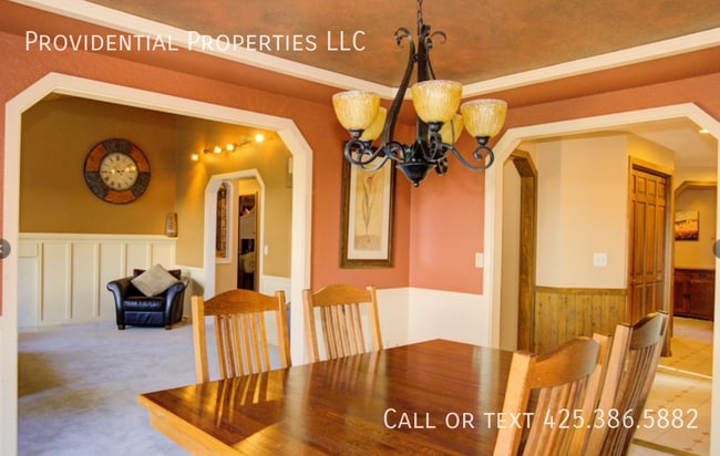 Building Photo - 14309 SE 60th St