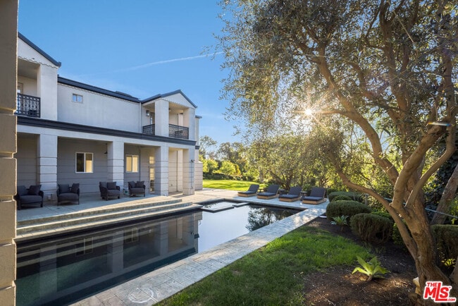 Foto del edificio - 28600 Pacific Coast Hwy