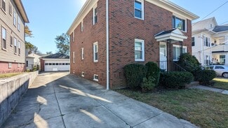 Building Photo - 852 Smith St