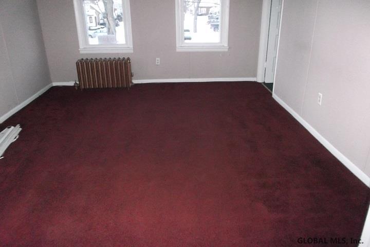 Primary Photo - 226 E Fulton St