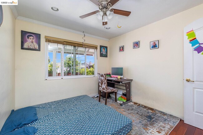 Foto del edificio - 1317 Homestead Ln