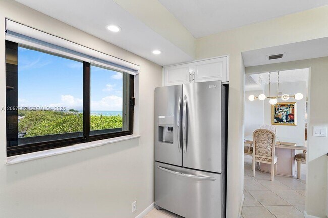 Foto del edificio - 400 Ocean Trail Way
