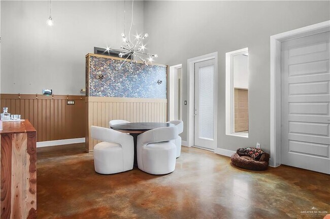 Building Photo - 1824 Harvard Ave