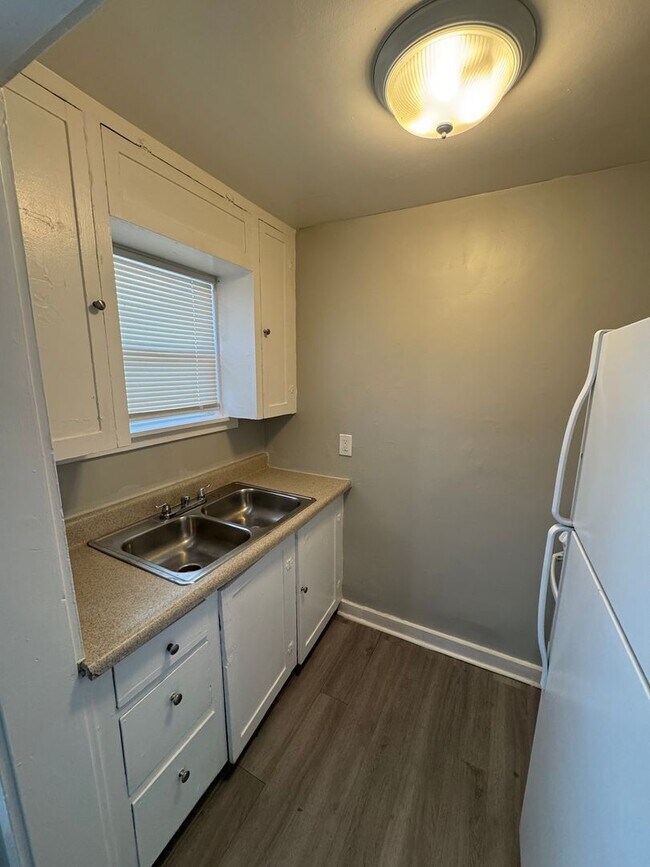 Foto del edificio - 2619 E Willamette Ave