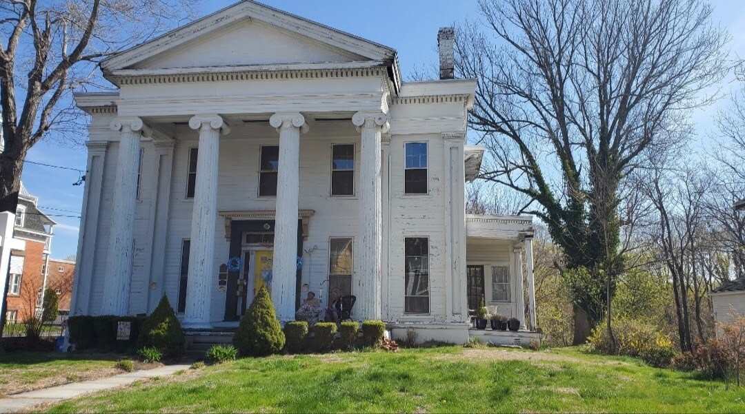 Primary Photo - 171 Broadway