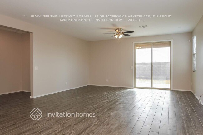 Foto del edificio - 12651 W Glenn Dr