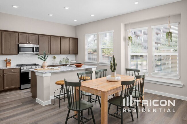 Foto del edificio - 718 Lacewing Dr