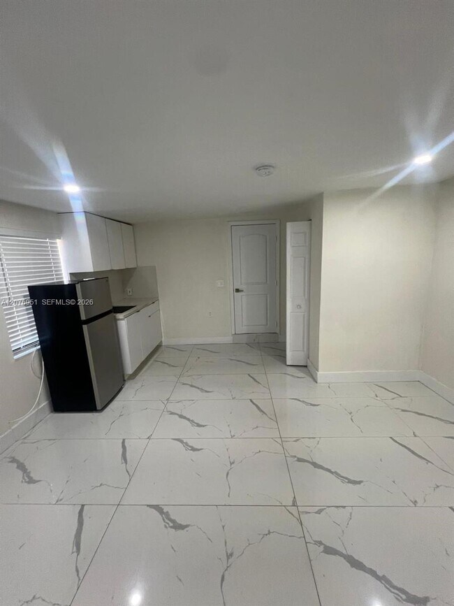 Foto del edificio - 4750 NW 5th St