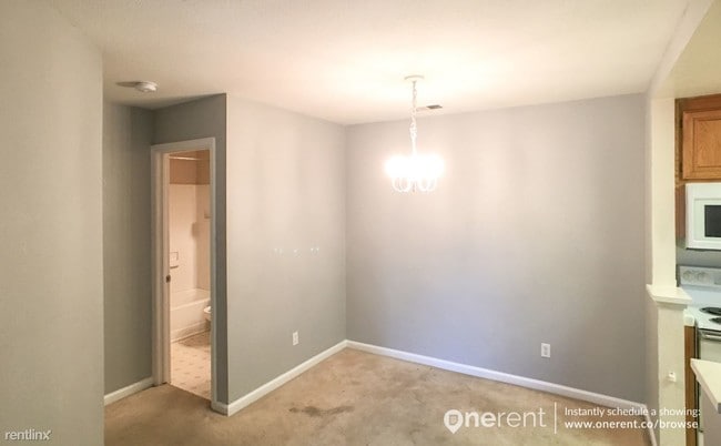 Building Photo - 1800 Bevin Brook Dr