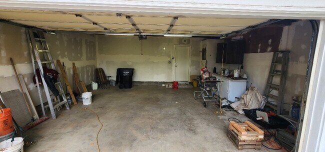 Foto del edificio - Updated Fair Oaks Beauty!