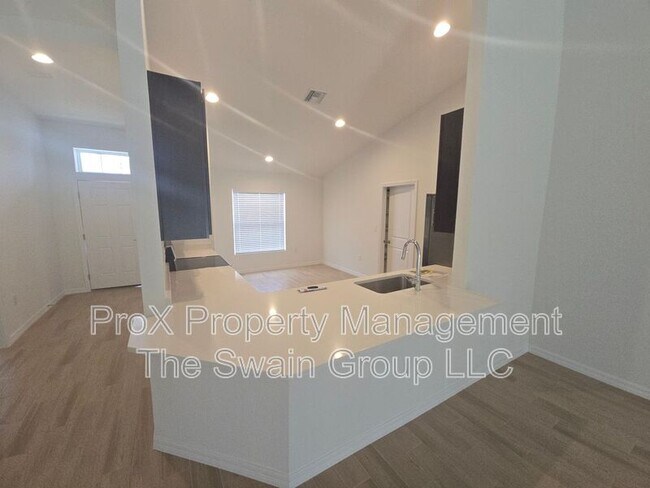 Building Photo - 4613 Boston St