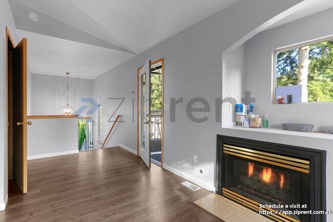 Foto del edificio - 23613 23rd Ave W