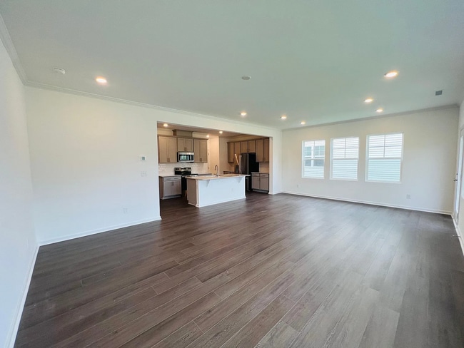 Building Photo - 187 N Finley Lndg Pkwy