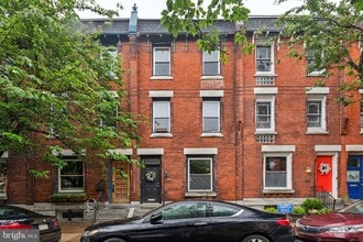 Building Photo - 828 N 21st St