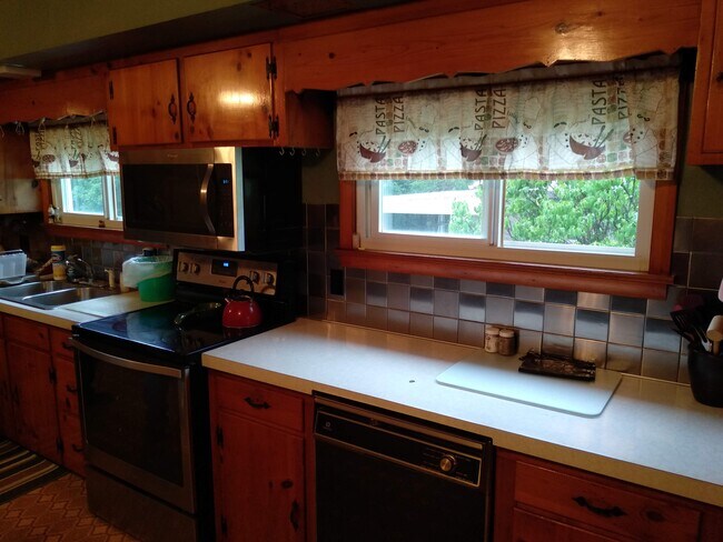 Foto del edificio - 5846 Cito Road