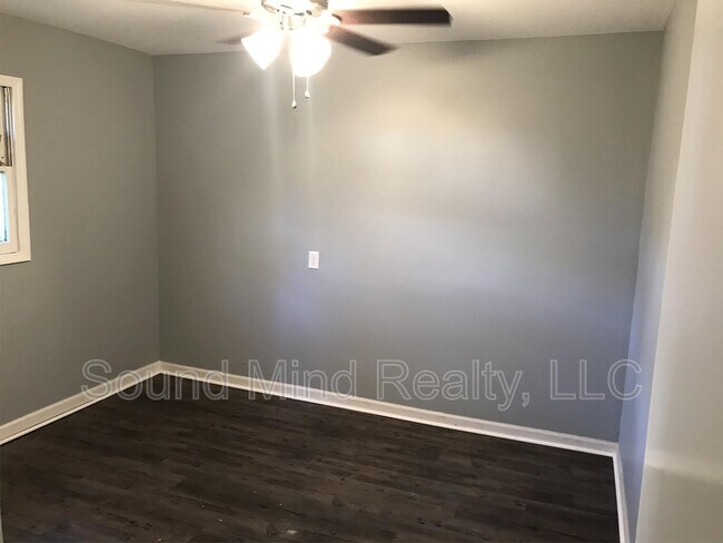 Foto del edificio - 3112 Berry Ct