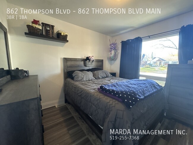 Building Photo - SPACIOUS 3BEDROOM/1BATH MAIN UNIT+ ALL INC...