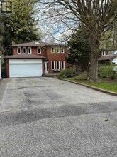 Building Photo - 327A Beechgrove Dr