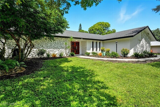 Foto del edificio - 155 Old Tamiami Trail