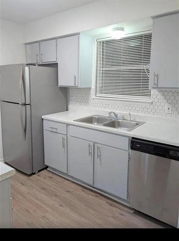 Building Photo - 4027 Briarglen Dr