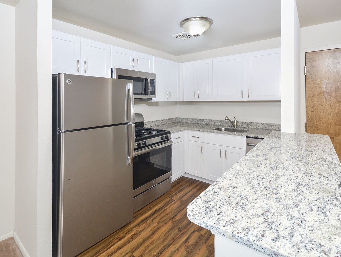 Village Green Apartments in Hatboro, PA