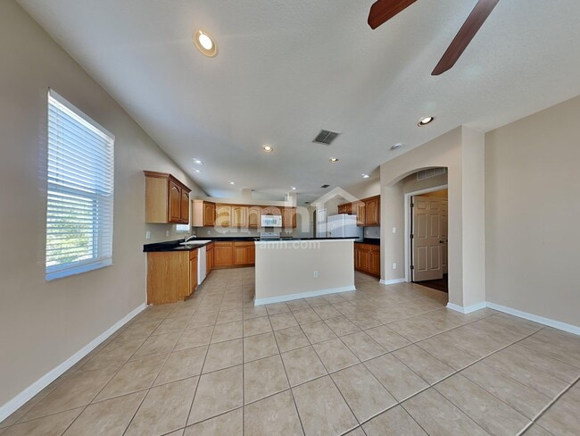 Building Photo - 24600 Victoria Wood Ct