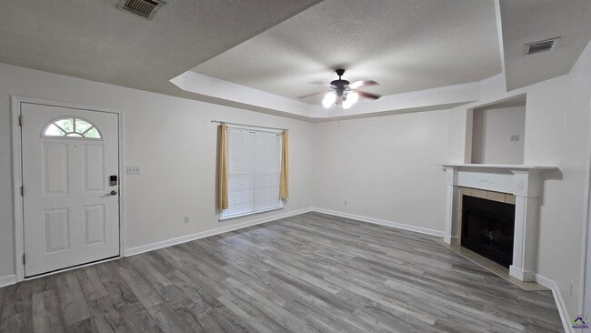 Building Photo - 124 Mary Jay Dr