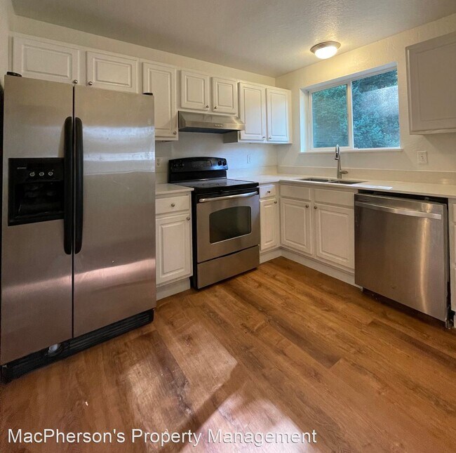 Foto del edificio - 4 br, 2 bath House - 16225 NE 107th Ct