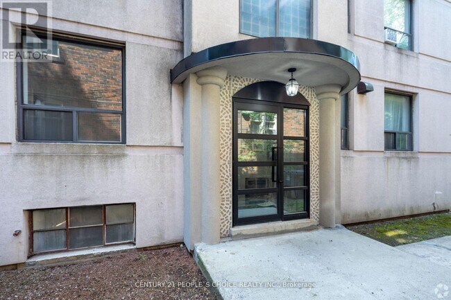 Photo du bâtiment - 873 Avenue Rd