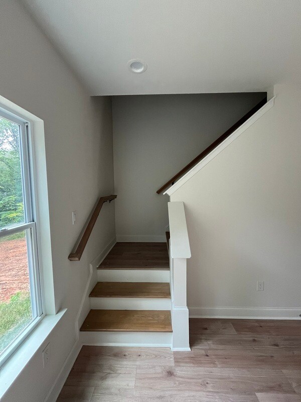 Foto del edificio - 2130 N New Hope Rd
