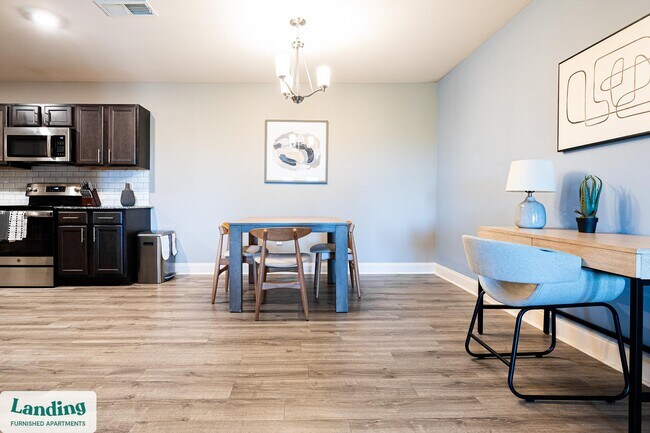 Foto del edificio - 305 Laredo Dr