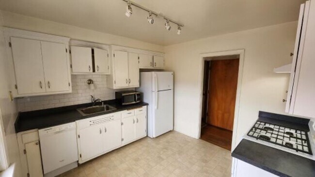 Foto del edificio - 512-524- E Henry Clay St