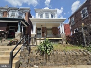 Building Photo - 5109 Knox St