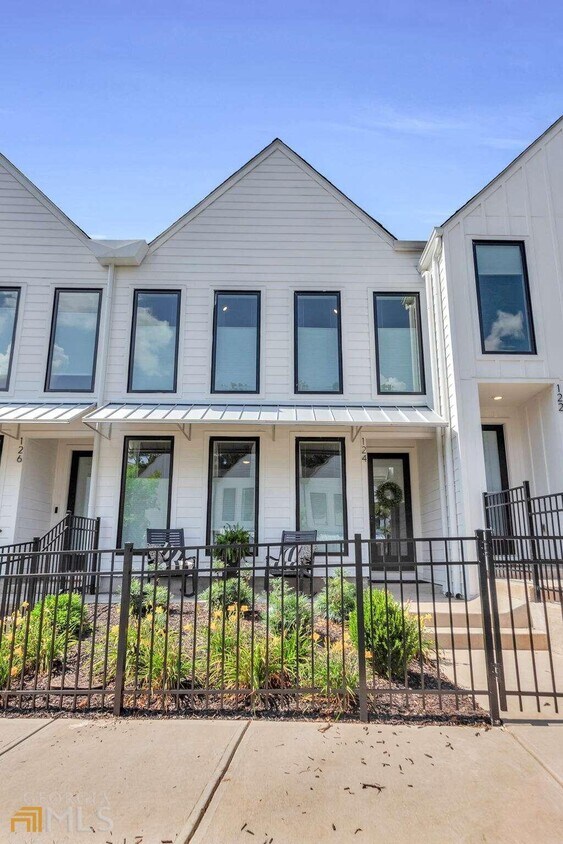 124 Pearl St, Woodstock, GA 30188 Townhome Rentals in Woodstock GA