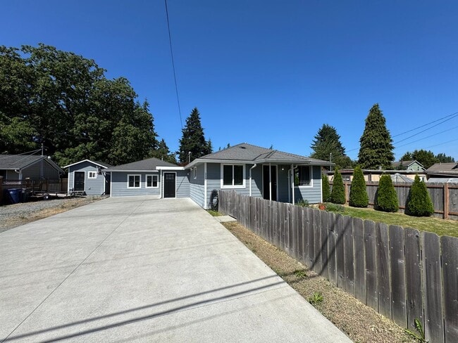 Building Photo - 113 S Gardner Rd