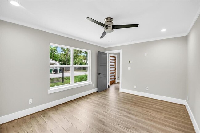 Foto del edificio - 604 W 28th St
