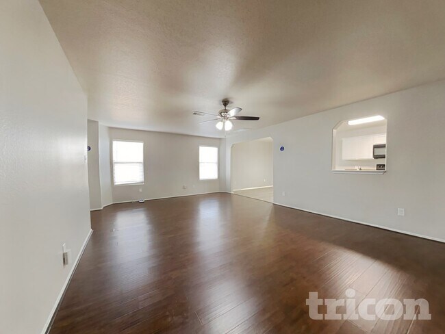 Foto del edificio - 1142 Desert Willow Ln