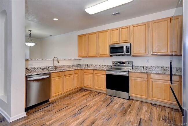 Building Photo - 4415 Pleasant View Dr