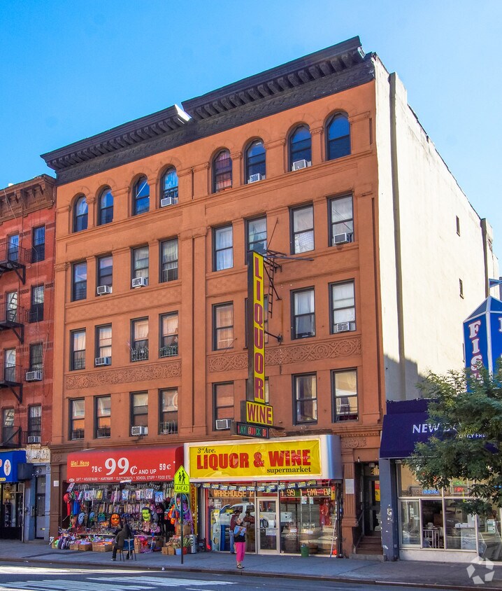 Primary Photo - 2173 3rd Ave