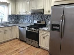 Foto principal - 547 Washington St