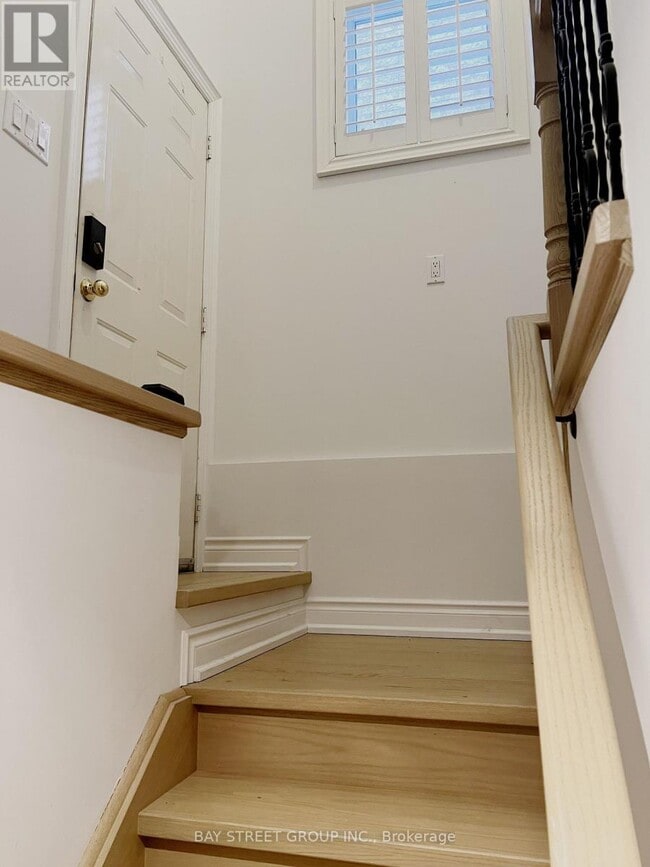 Building Photo - BSMT 96 PRESTON HILL CRESCENT