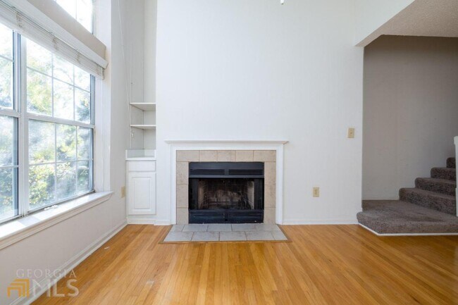 Foto del edificio - 3655 Habersham Rd NE