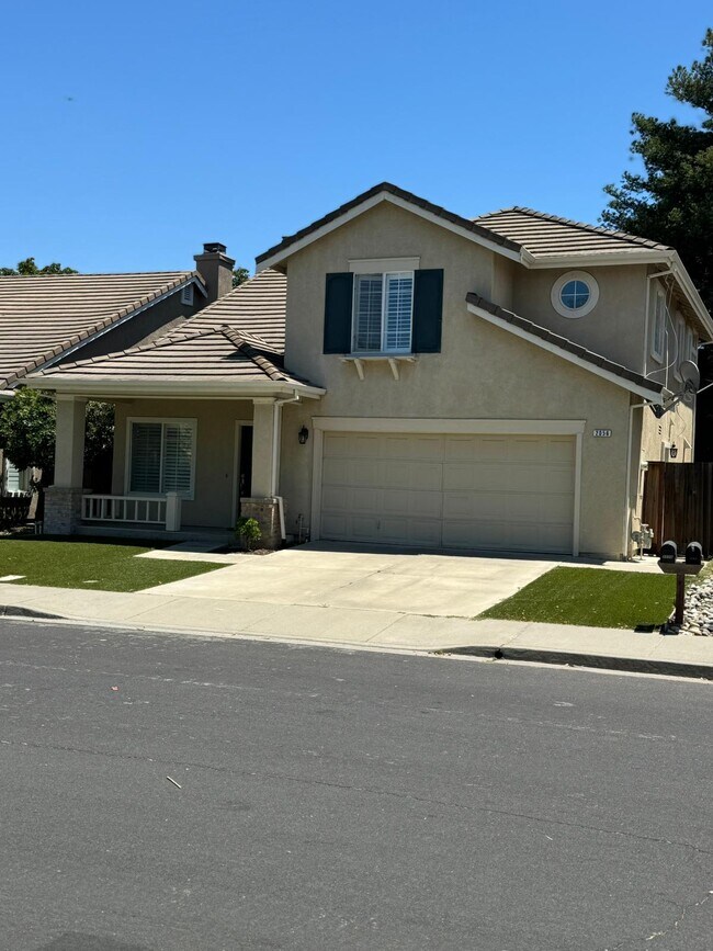 Building Photo - 2056 Olivia Ct
